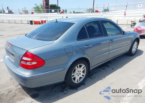 2005 Mercedes-Benz E 320 z USA, uszkodzony, nr VIN WDBUF65J45A700821
